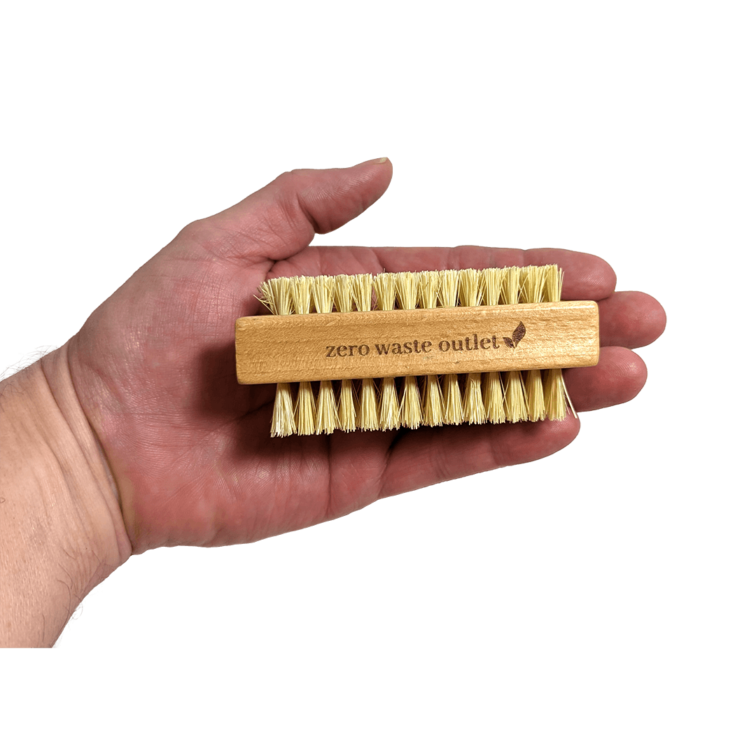 Nail Brush - Wood/Boar Hair Fingernail Brush - Zero Waste Outlet