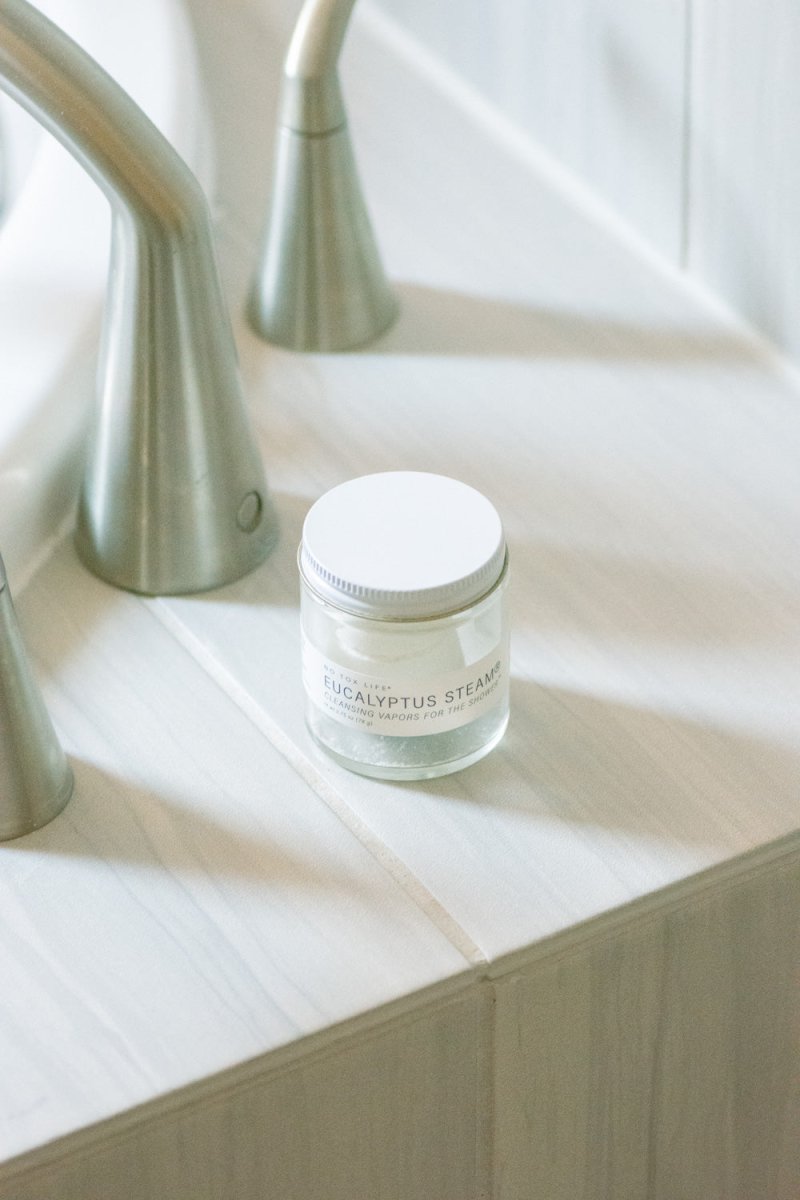 EUCALYPTUS STEAM® Cleansing vapors for the shower® - Mini Jar - No Tox Life® - Zero Waste Outlet